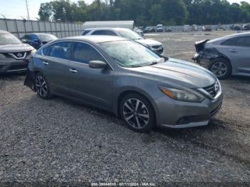  Salvage Nissan Altima