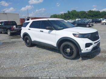  Salvage Ford Police Interceptor Utilit