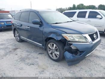  Salvage Nissan Pathfinder