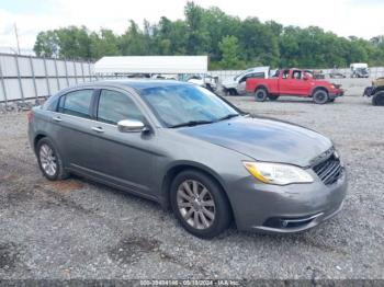  Salvage Chrysler 200