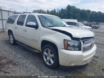  Salvage Chevrolet Suburban 1500