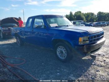  Salvage Dodge Dakota