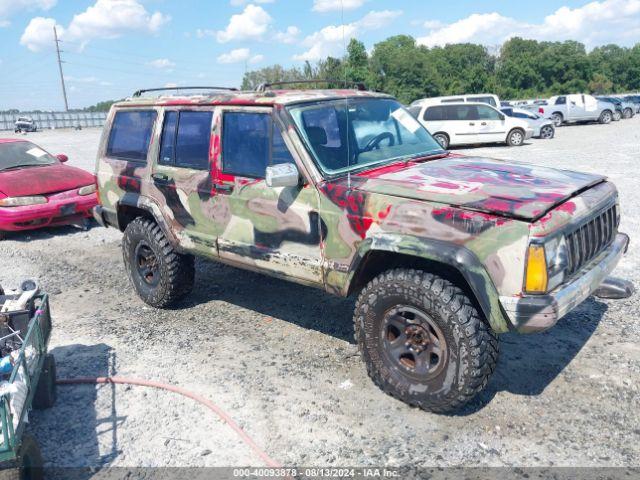  Salvage Jeep Cherokee