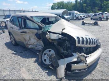  Salvage Jeep Cherokee