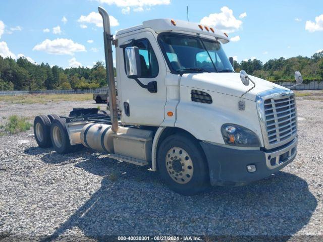  Salvage Freightliner Cascadia 113