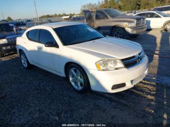  Salvage Dodge Avenger