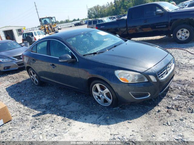  Salvage Volvo S60