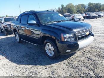  Salvage Chevrolet Avalanche