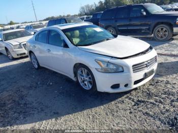  Salvage Nissan Maxima