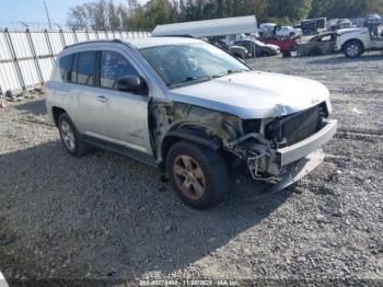  Salvage Jeep Compass