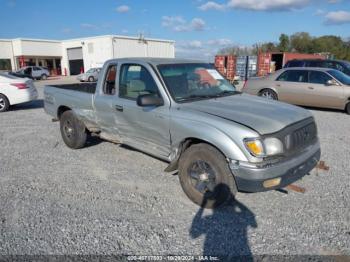  Salvage Toyota Tacoma