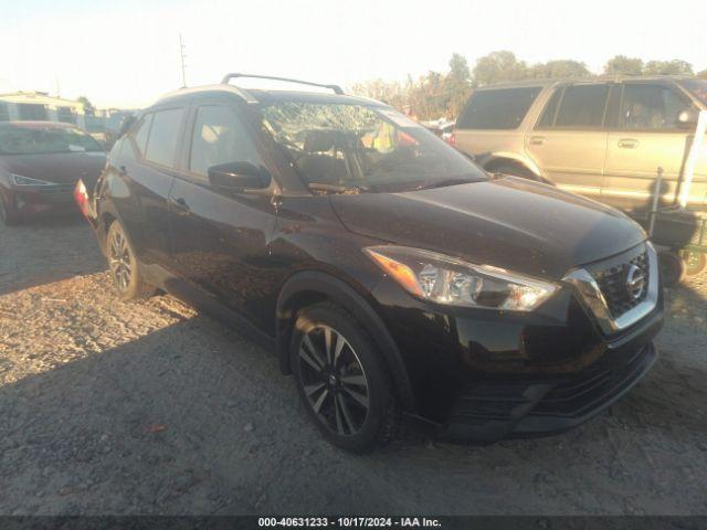  Salvage Nissan Kicks