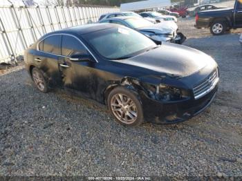  Salvage Nissan Maxima