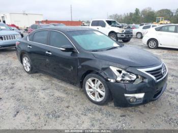  Salvage Nissan Altima