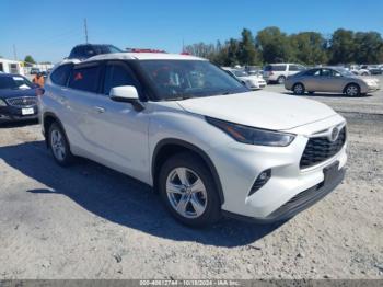  Salvage Toyota Highlander