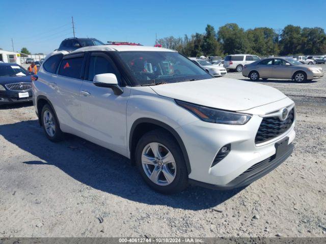  Salvage Toyota Highlander