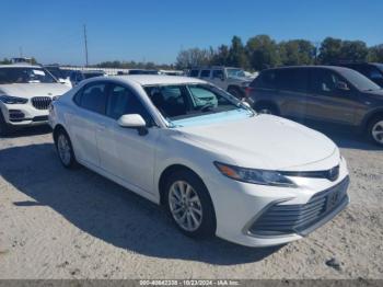  Salvage Toyota Camry