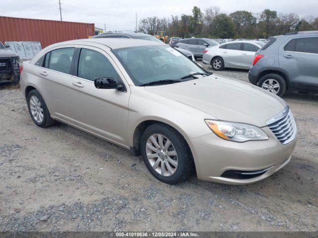  Salvage Chrysler 200