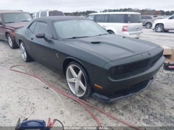  Salvage Dodge Challenger