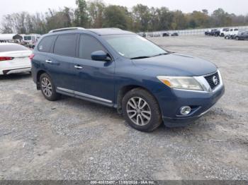  Salvage Nissan Pathfinder