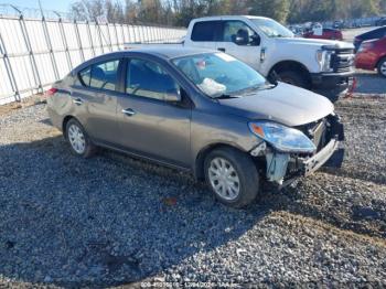  Salvage Nissan Versa