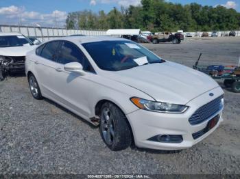  Salvage Ford Fusion