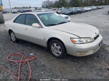  Salvage Lexus Es