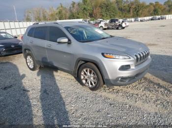  Salvage Jeep Cherokee