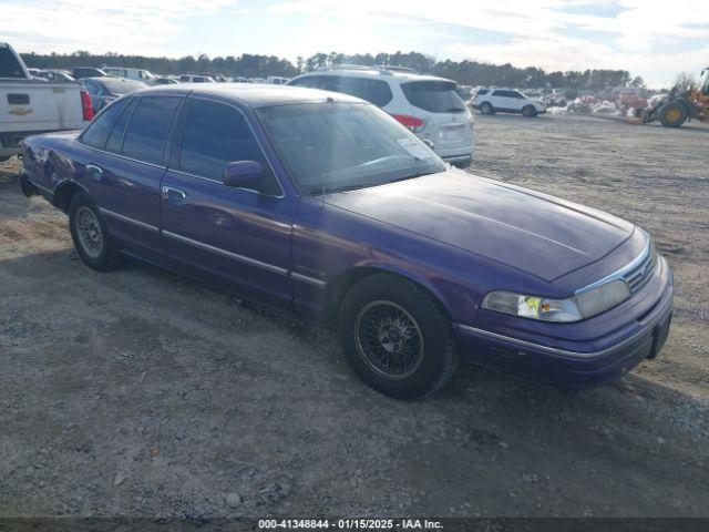  Salvage Ford Crown Victoria