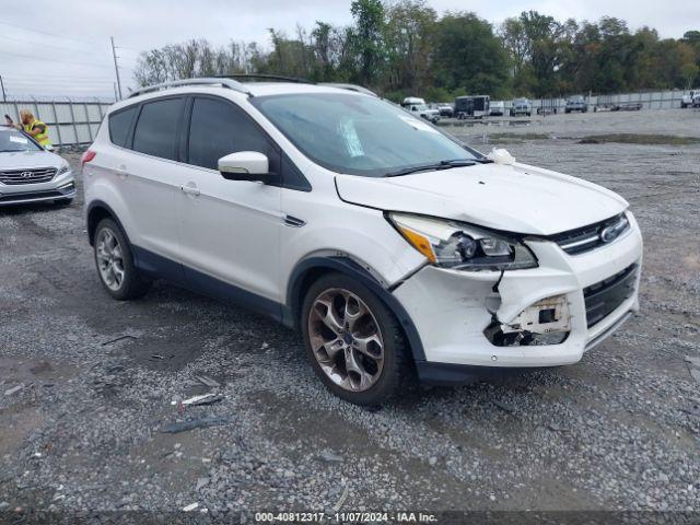  Salvage Ford Escape