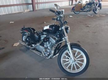  Salvage Harley-Davidson Xl883