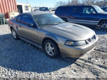  Salvage Ford Mustang