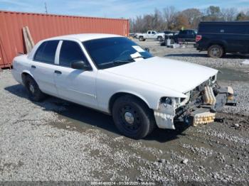  Salvage Ford Crown Victoria