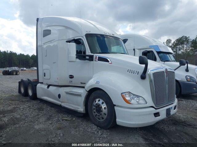  Salvage Kenworth T680