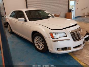  Salvage Chrysler 300