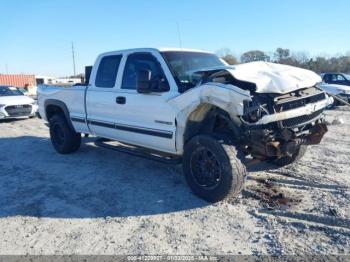  Salvage Chevrolet Silverado 2500