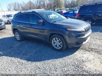  Salvage Jeep Cherokee