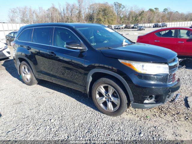  Salvage Toyota Highlander