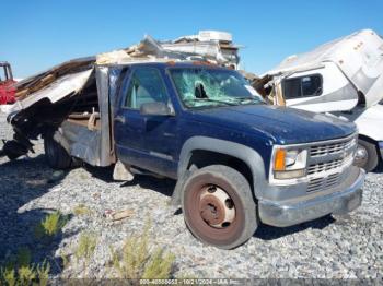  Salvage Chevrolet C3500 Hd Chassis