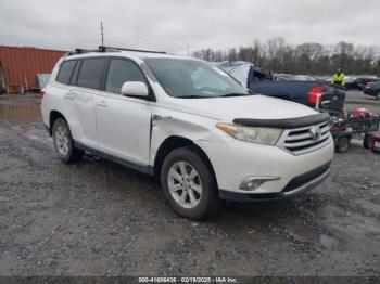  Salvage Toyota Highlander