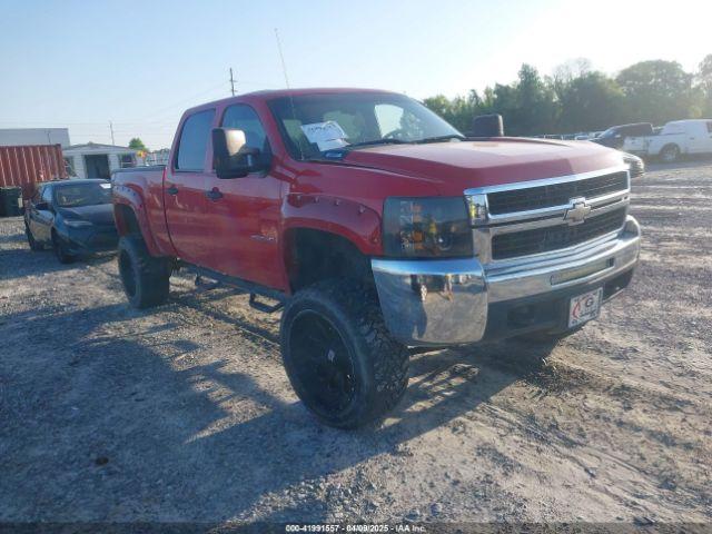  Salvage Chevrolet Silverado 2500