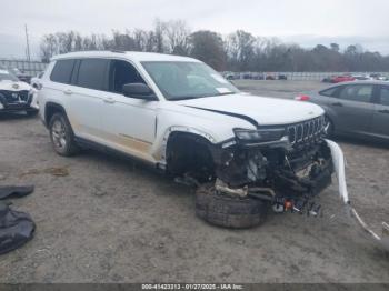  Salvage Jeep Grand Cherokee