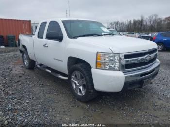  Salvage Chevrolet Silverado 1500