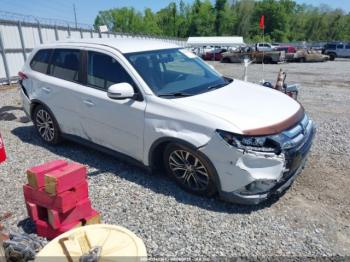  Salvage Mitsubishi Outlander
