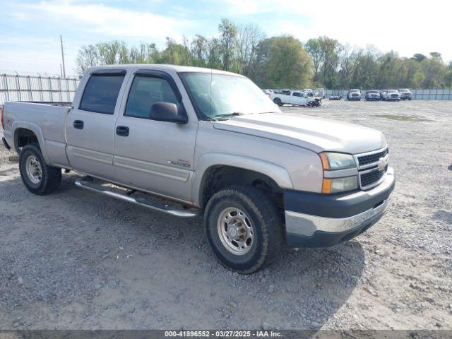 Salvage Chevrolet Silverado 2500