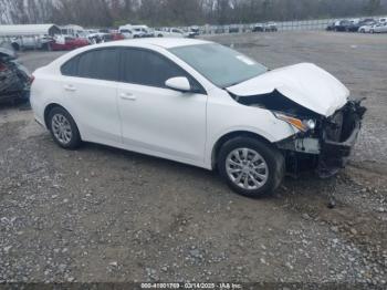  Salvage Kia Forte