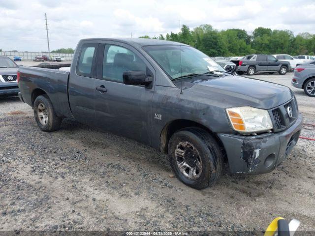  Salvage Nissan Titan