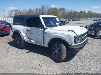  Salvage Ford Bronco