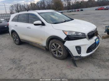  Salvage Kia Sorento