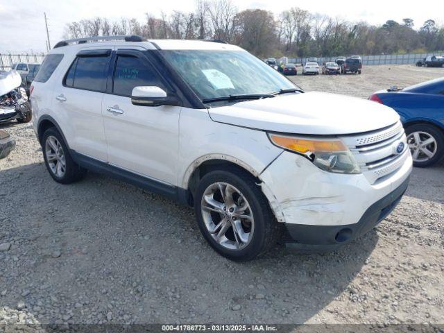  Salvage Ford Explorer